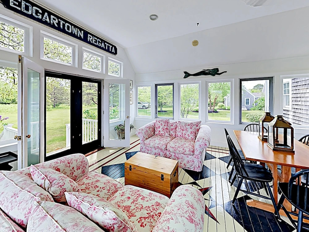 34 Edgartown - 2 Br Home