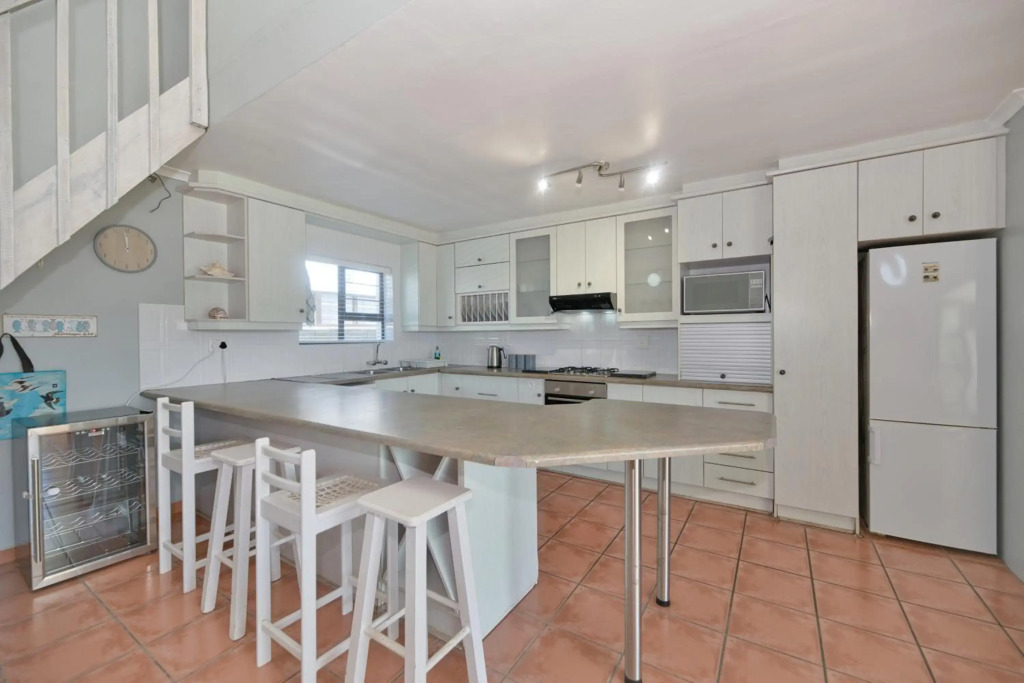 Struisbaai Holiday Home
