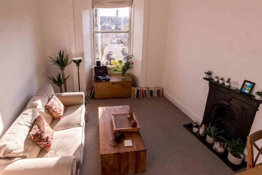 Comfortable Apartment in Leith