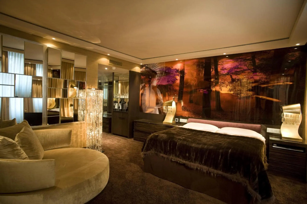 Savoy Hotel