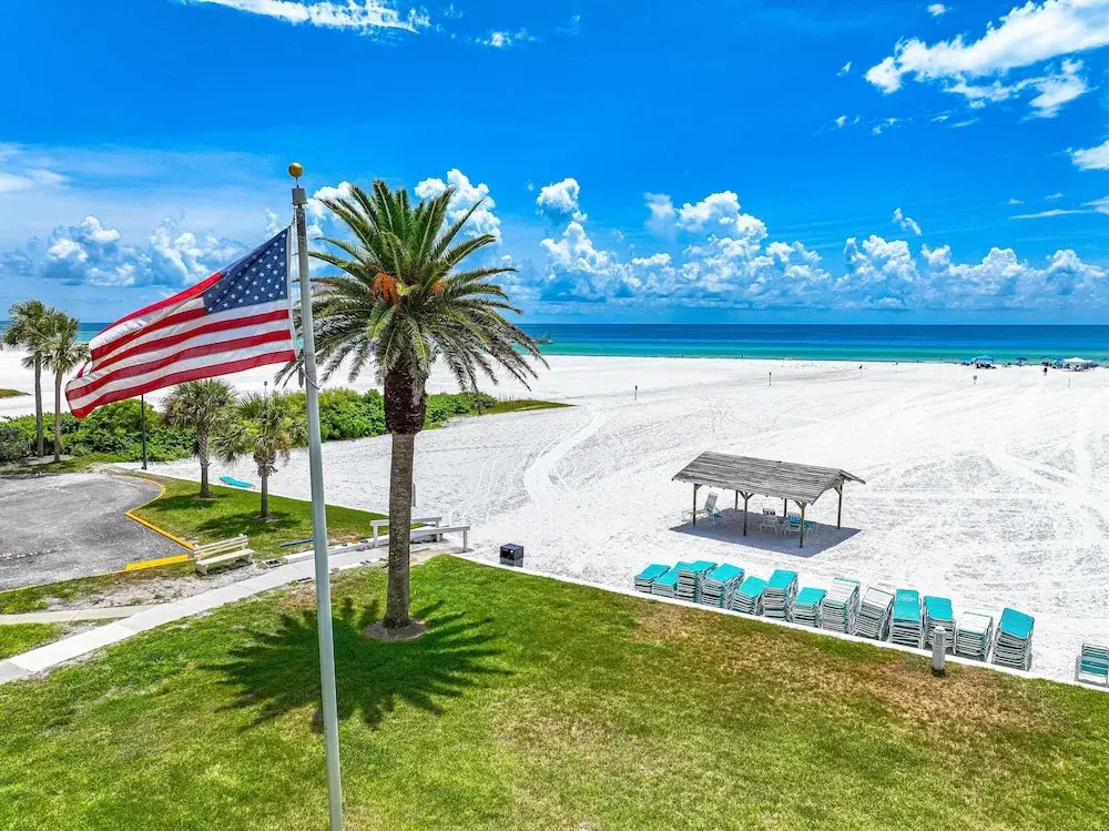 Jamaica Royale by Beachside Management
