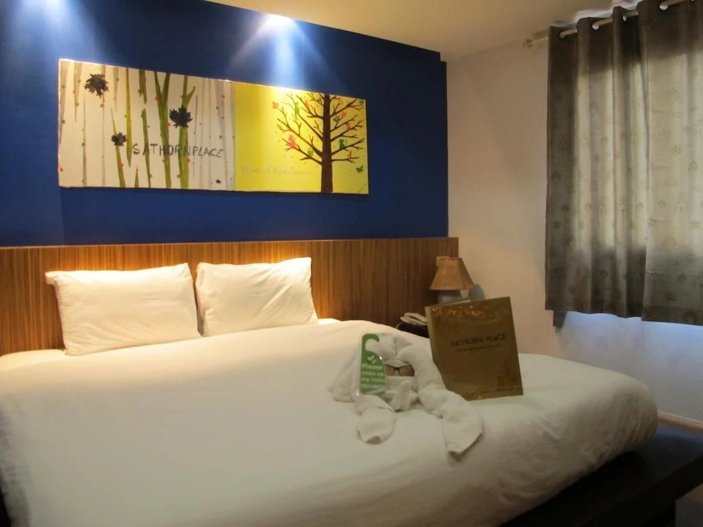 Sathorn Place