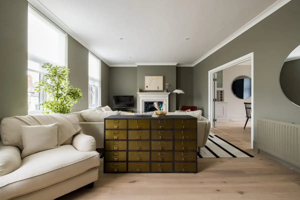 The Clapham Chambers - Stunning & Bright 3BDR Flat with Terrace