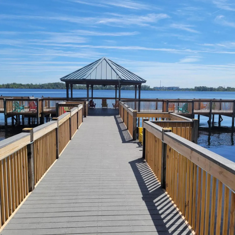 Lakeview Condo Hotel near Disney