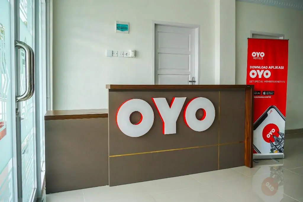 RedDoorz Syariah near Transmart Padang
