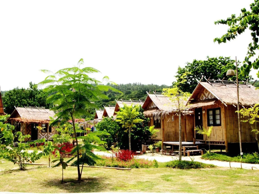 Charlie Hut Bungalow