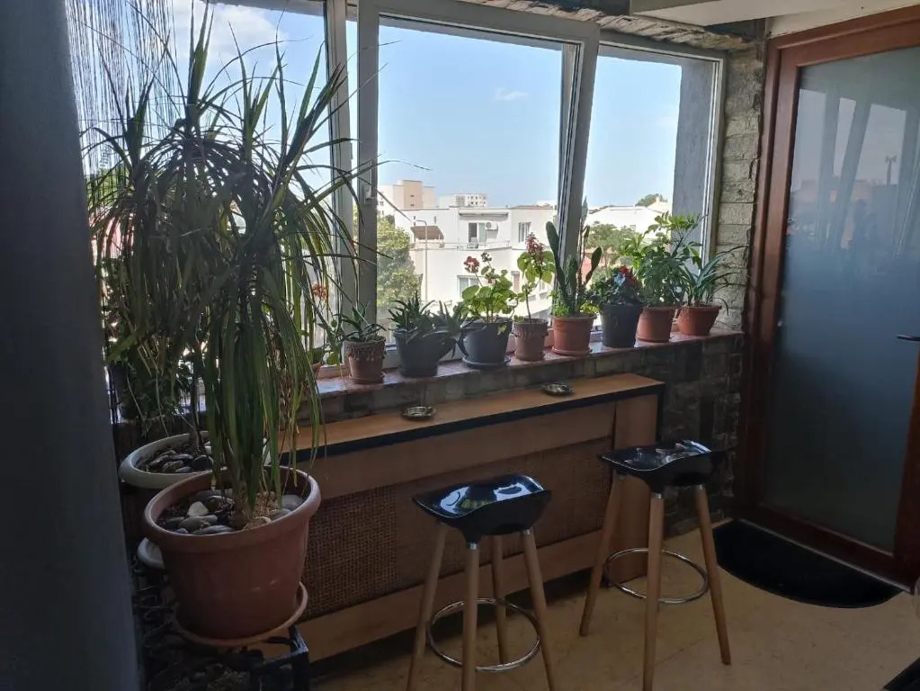 Central Residence - Studio & 3BR Apartment Near Beach