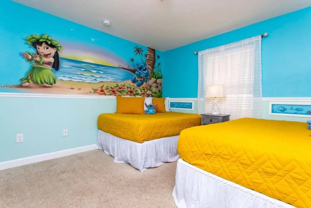 4819 Fantastic Club House With Water Park