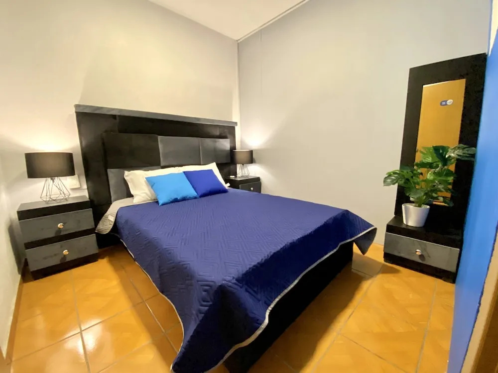 Wonder Hostal