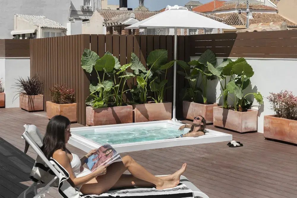 Coeo Fresca Roof Garden Signature Apartments