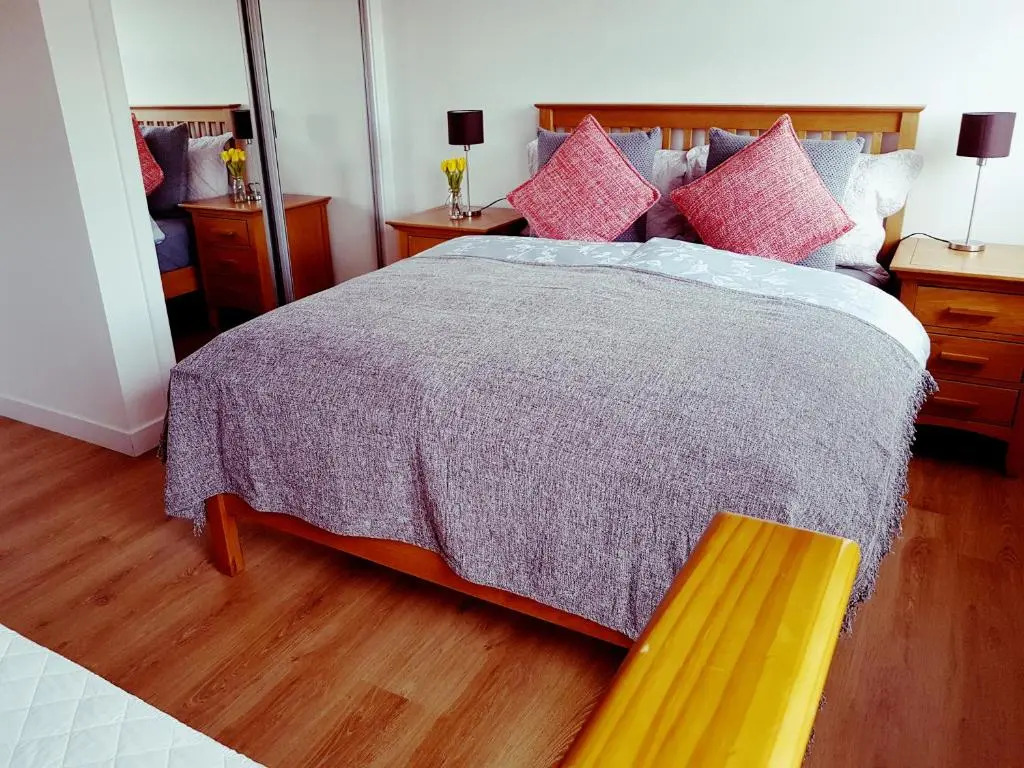 Yvi's 2Bedroom 2Bathroom Apartment