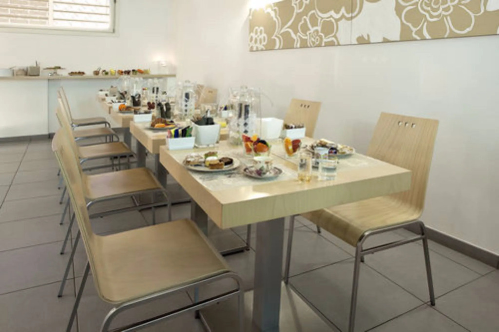 Hotel Cervetta 5
