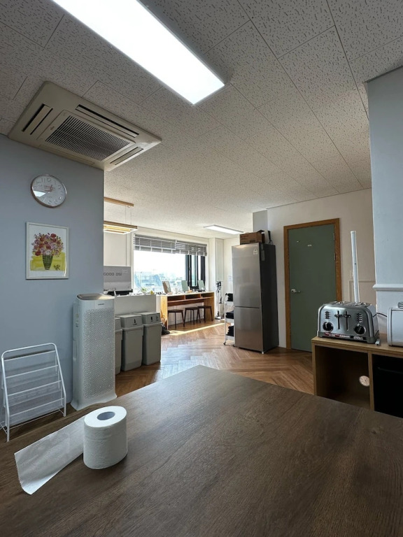 K wave Guesthouse Only Female in Hongdae 2