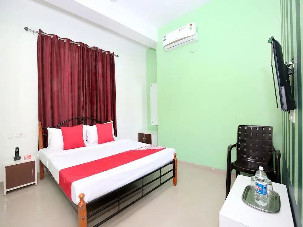 Hotel Riyasat By OYO Rooms