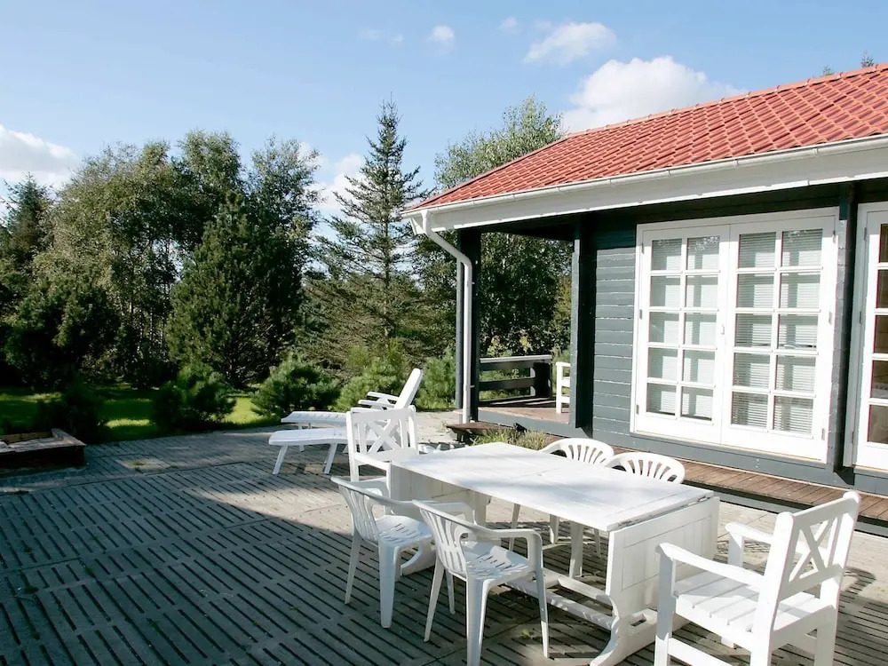 Spacious Holiday Home With Sauna in Logstor