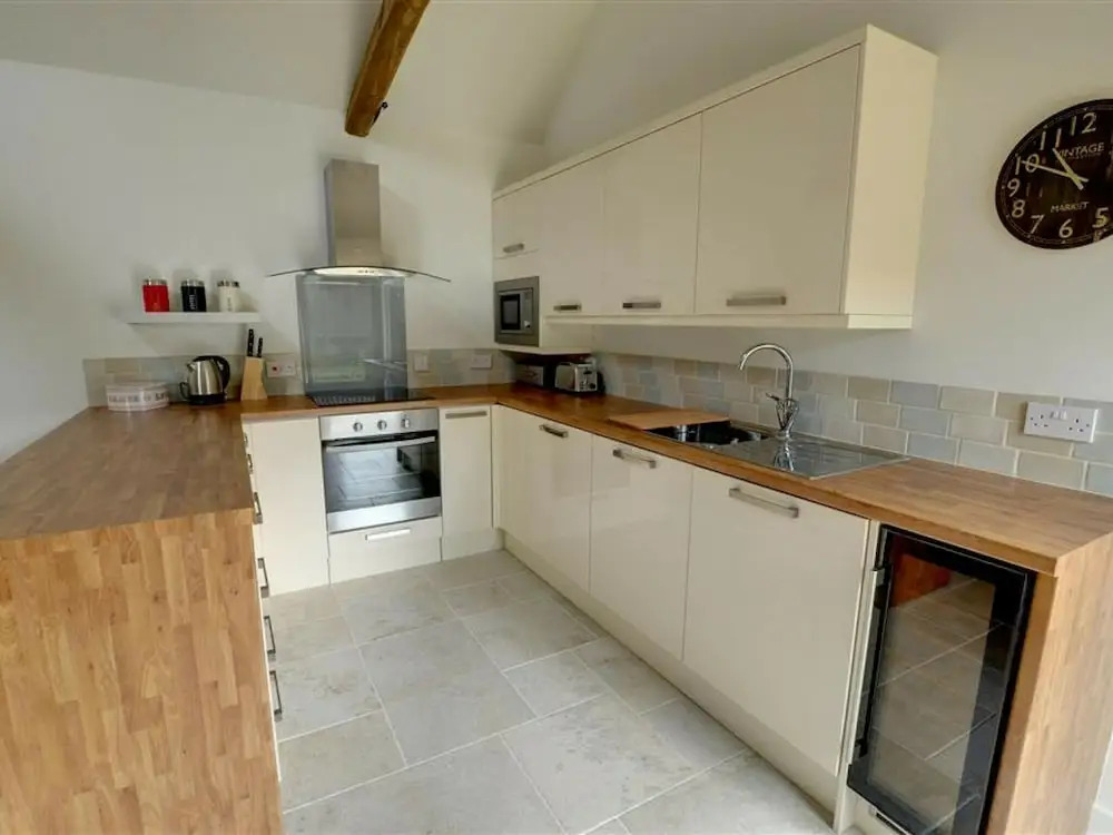 Charming Holiday Home in Faversham With Garden