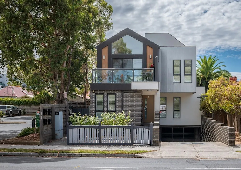 StayCentral - Thornbury Townhouse