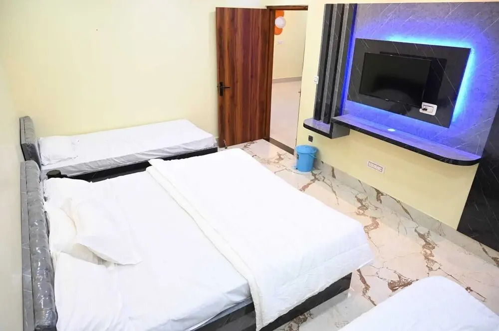 Kartikeya Home Stay