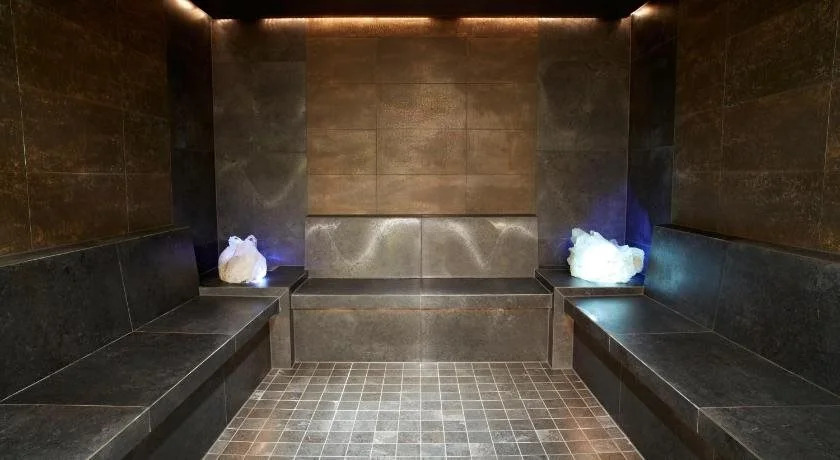 Hotel Tirol