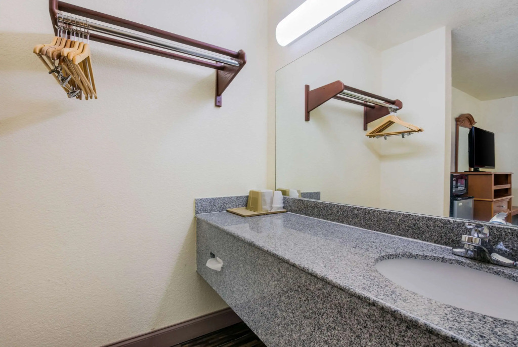 Econo Lodge & Suites Brinkley