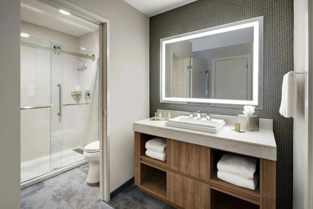 Highline Vail - a DoubleTree by Hilton