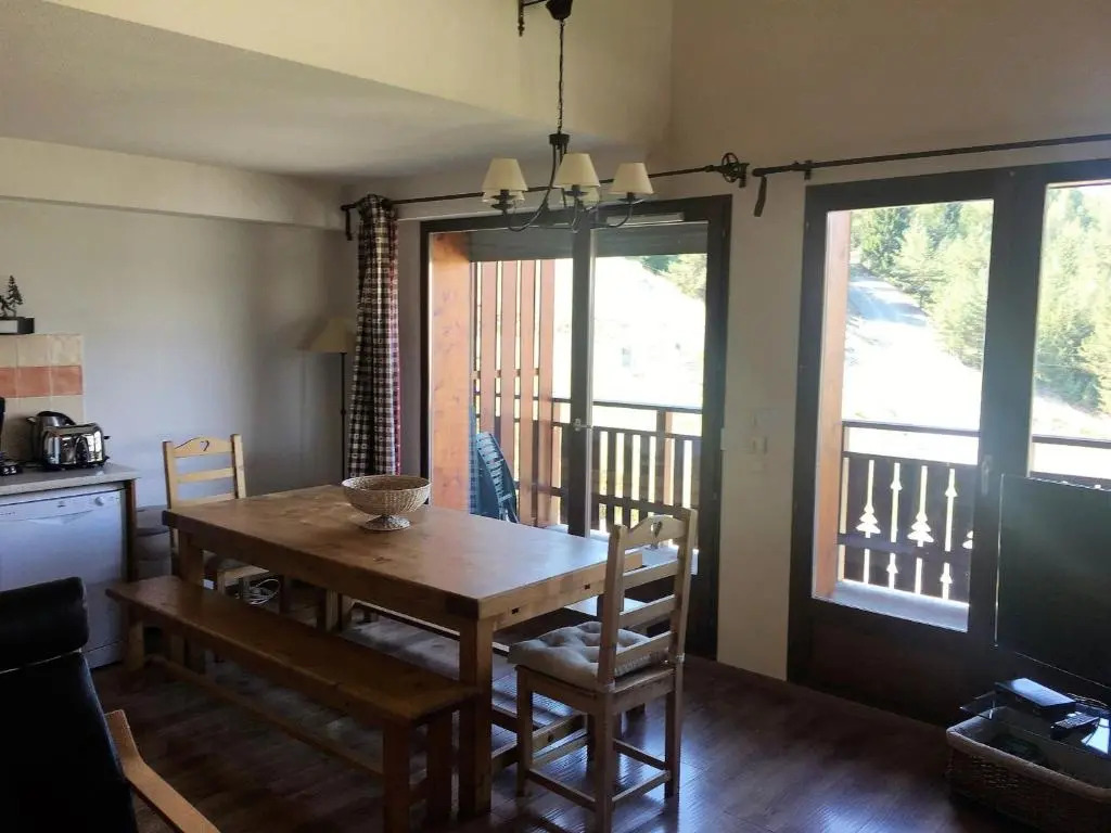 Appartement Le Dévoluy-Agnières-en-Dévoluy, 5 pièces, 10 personnes - FR-1-504-10