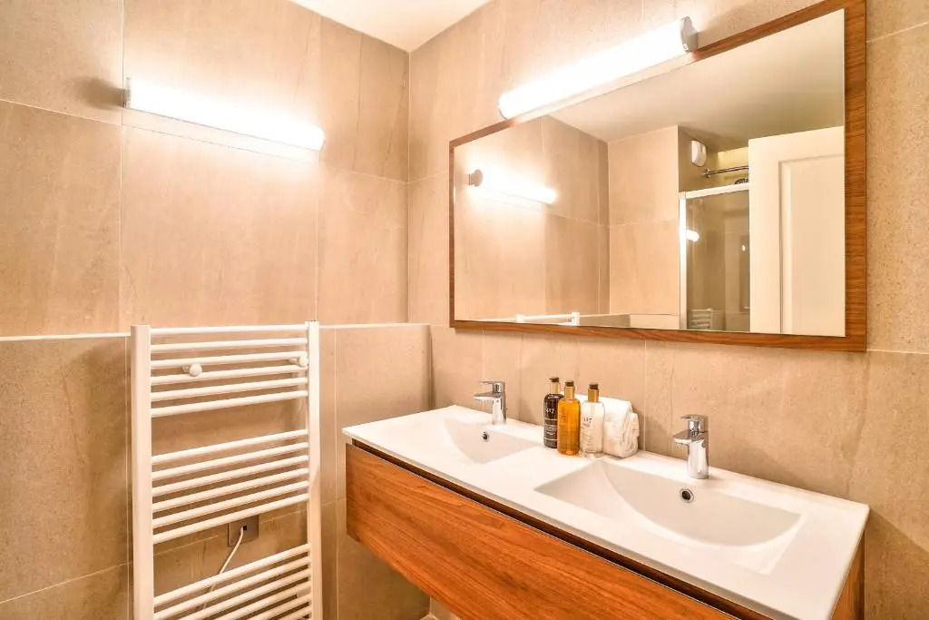 130 - Urban Brand New 110m2 Flat in Montorgueil