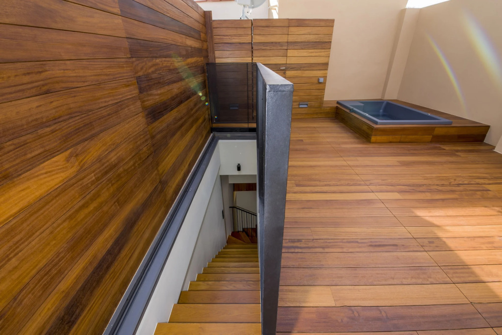 Portou House