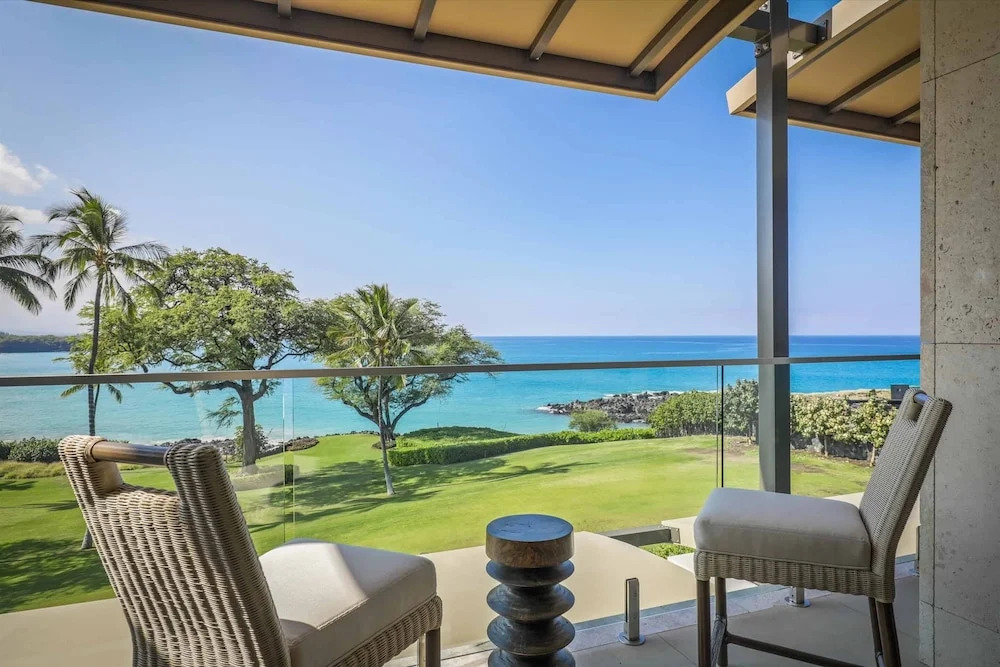 Mauna Kea Residences