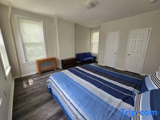 Charming 6 Bed& 3Bath home near Philadelphia