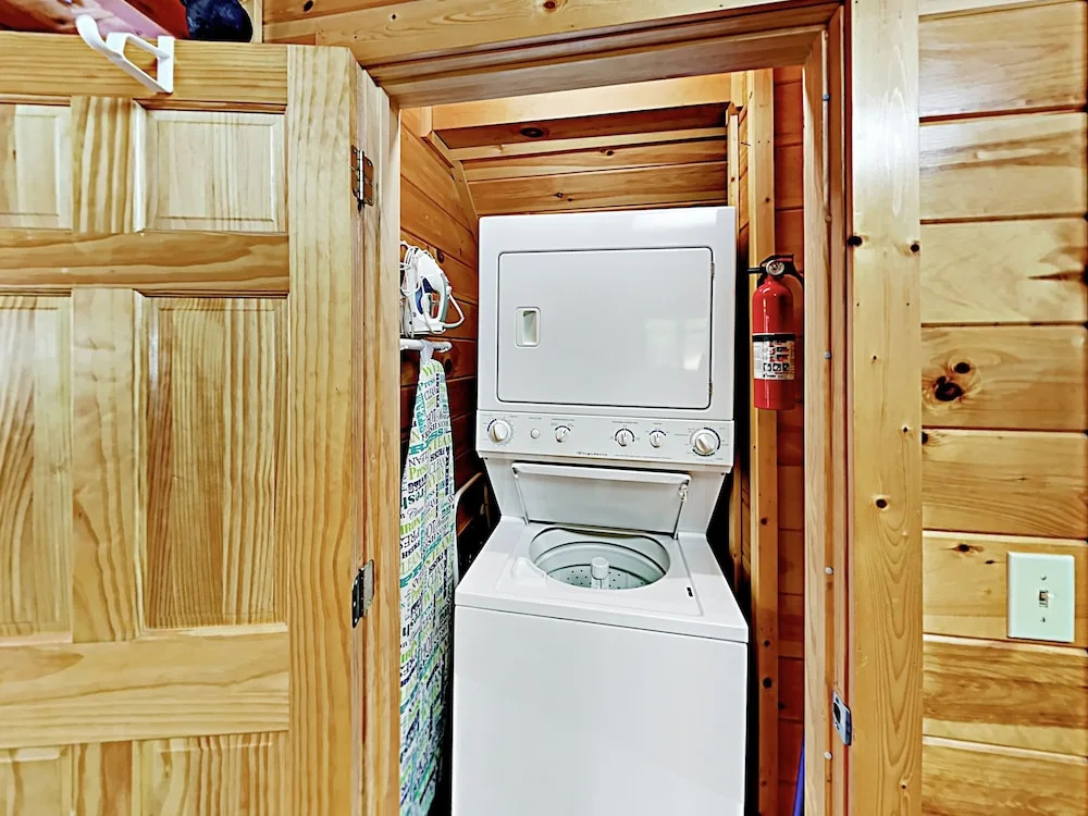 Eastern Sky Mountain Retreat - 2 Br Home