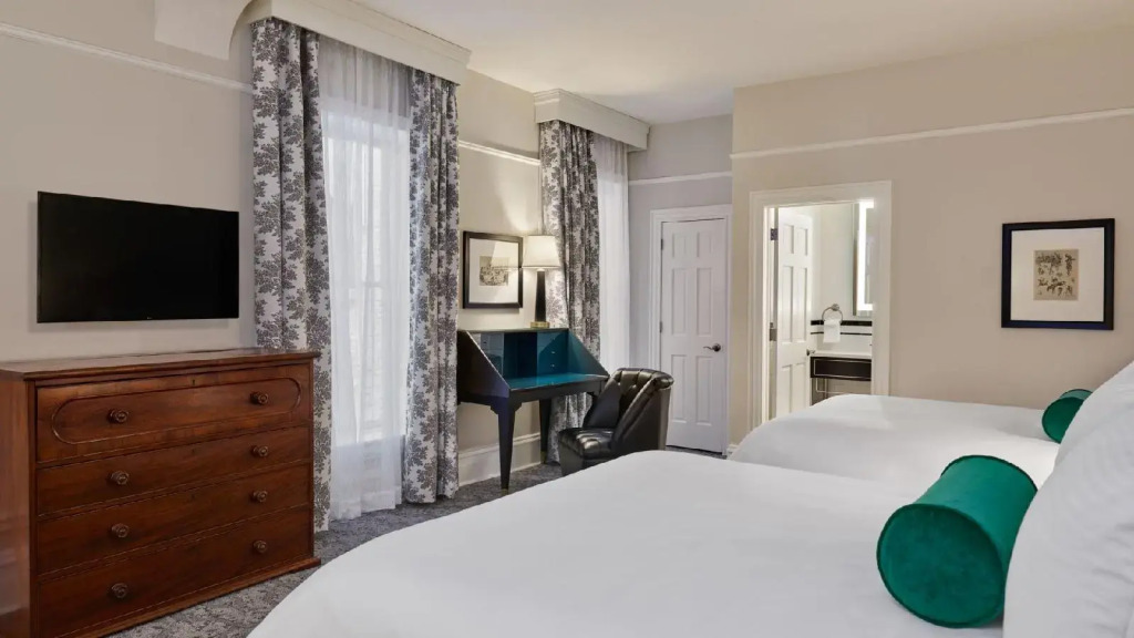 The Oxford Hotel