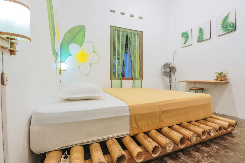 Snooze Guesthouse Yogyakarta - Hostel