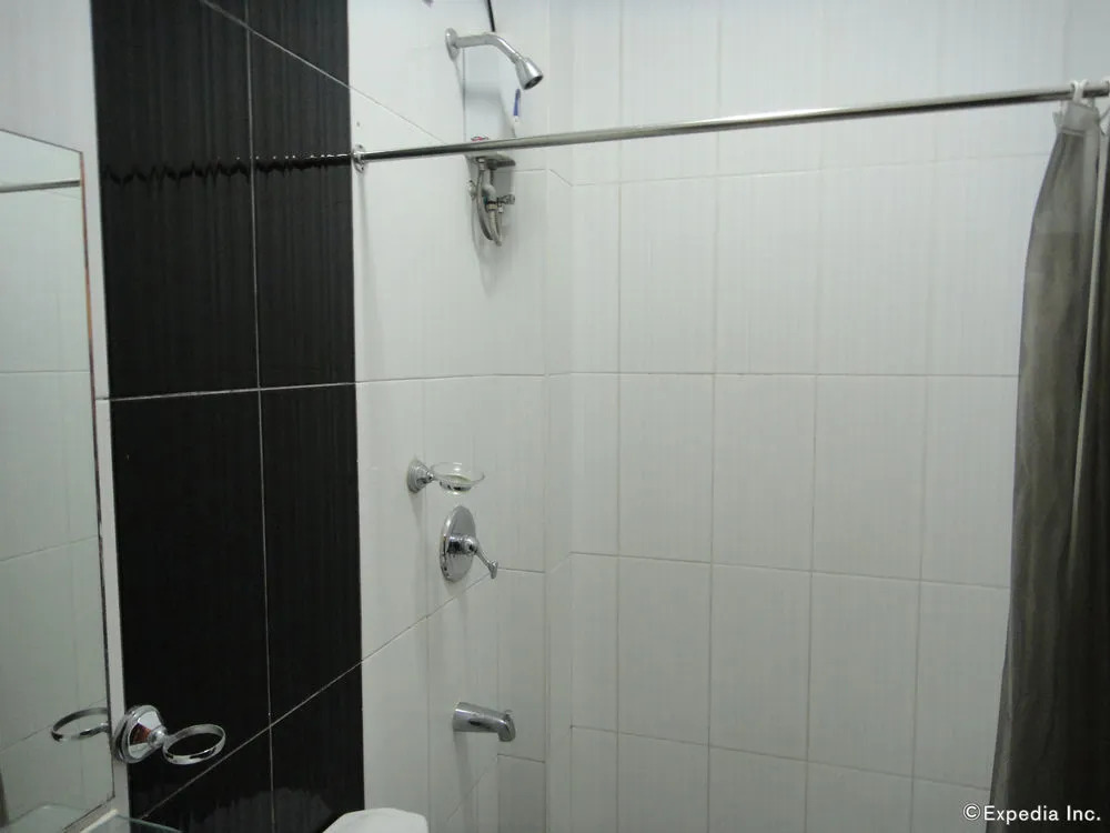 Aquari Travellers Inn