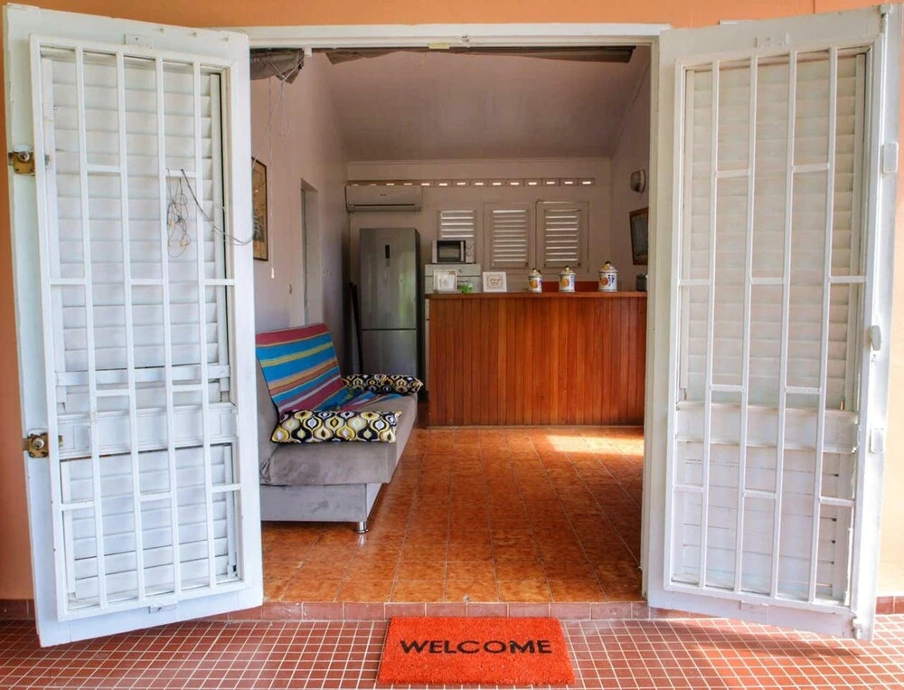 House with 2 Bedrooms in Le Diamant, with Wonderful Sea View, Enclosed Garden And Wifi - 50 M From the Beach