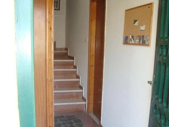 Green Hill Studios & Apartments