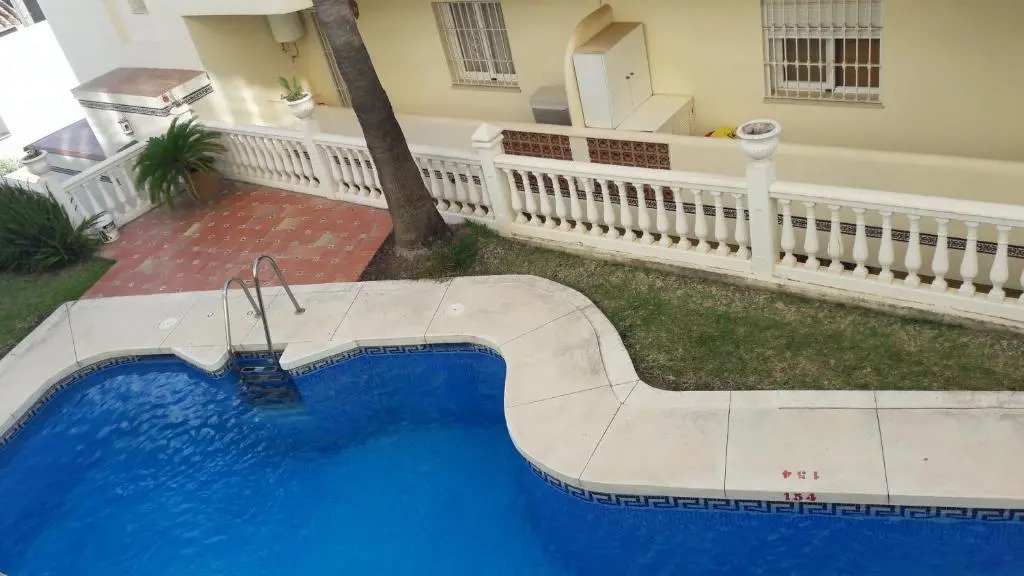 Apartment with one bedroom in Las Lagunas de Mijas with shared pool furnished terrace and WiFi 7 km from the beach