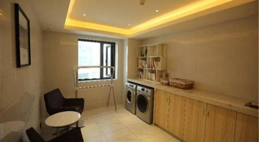 Atour Hotel Shuangyong Ave
