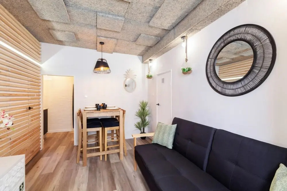 Cosy 1-Bedroom Flat Sleeps 3 in St George'S Castle