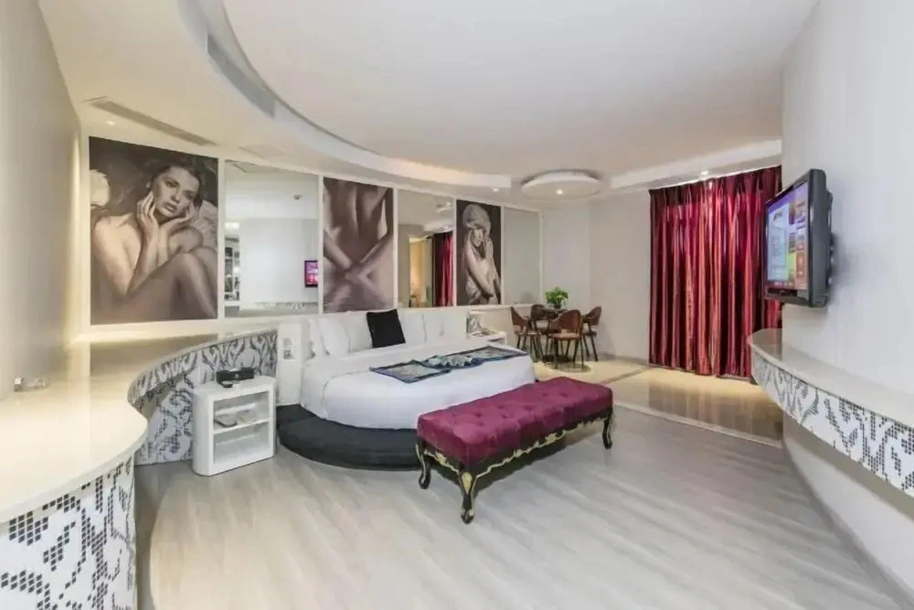 Bainian Shangting Boutique Hotel