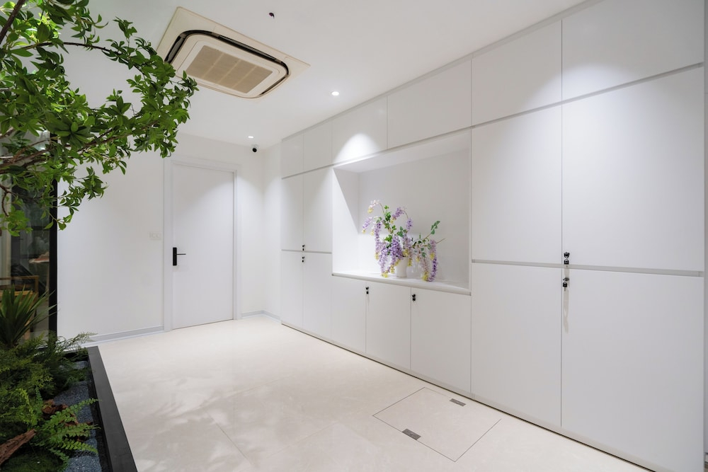 Mia Apartments by XÔI Residences