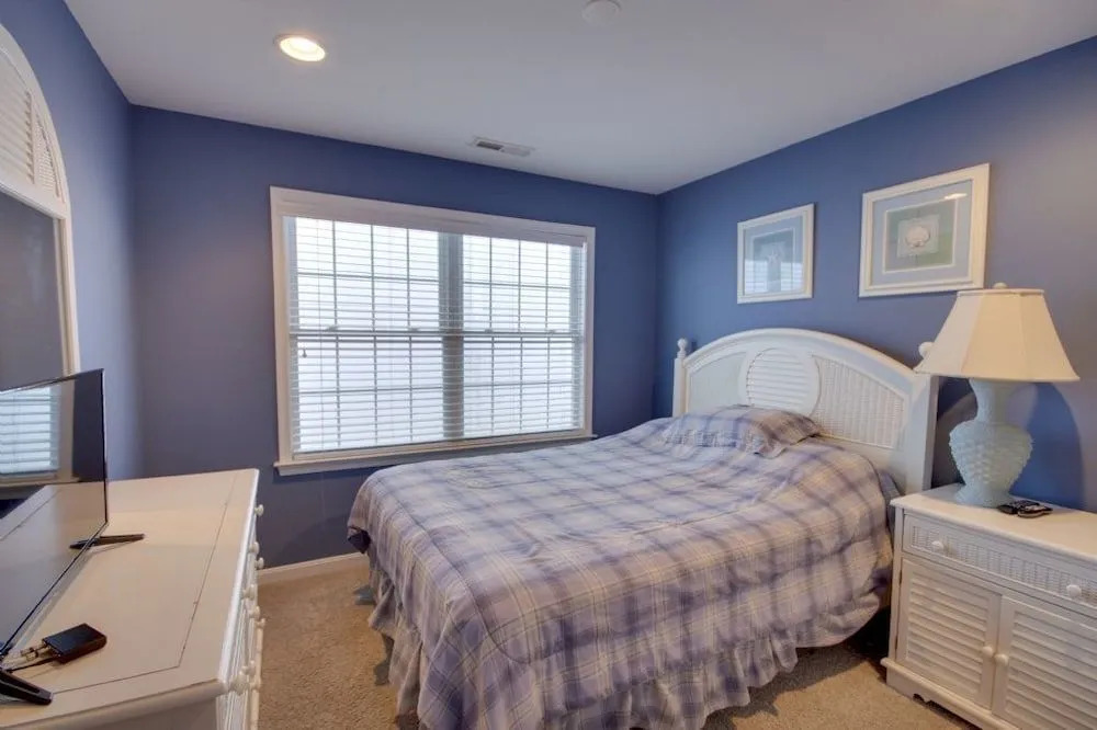 Boards Edge 102 - 4 Br Townhouse