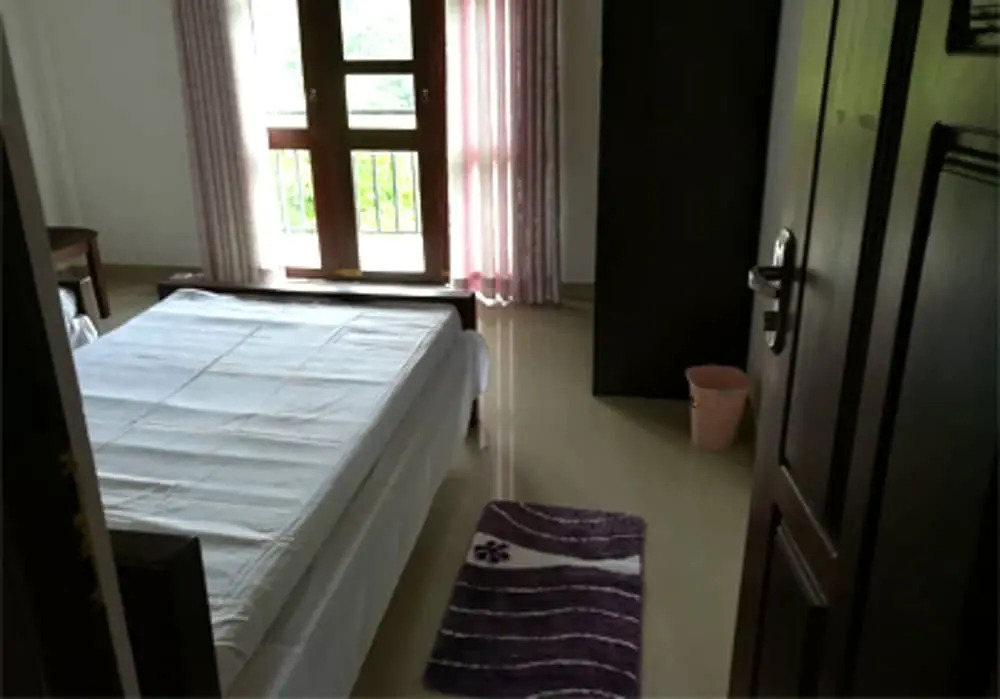 Golden River Kandy Villa