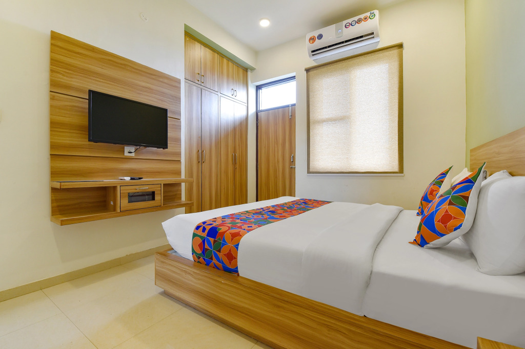 FabHotel Oxus