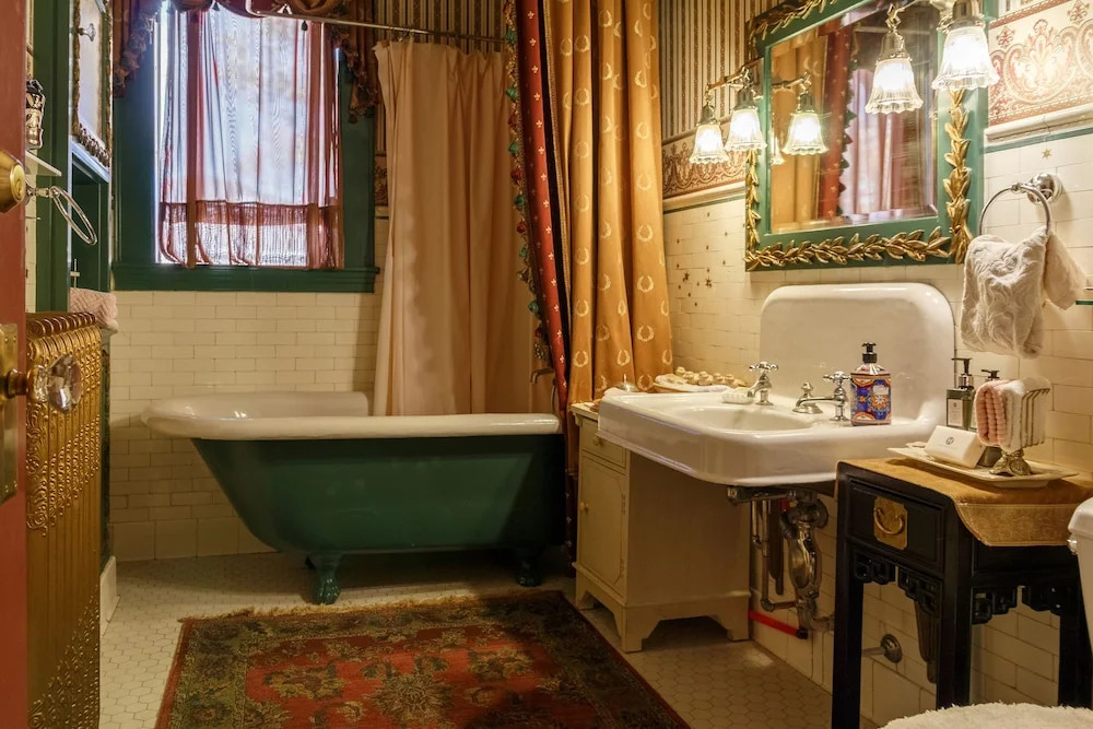 The Carolina Bed & Breakfast