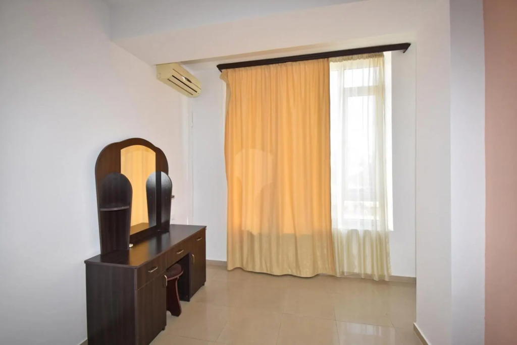 Apartment Nalbandyan 7/1