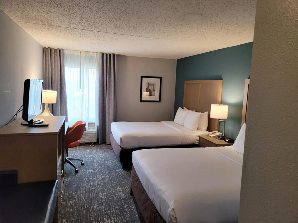 Comfort Inn & Suites Alexandria West