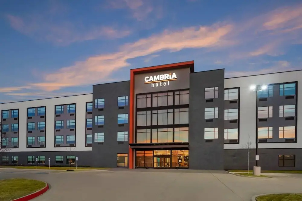 Cambria Hotel Euless - DFW Airport South