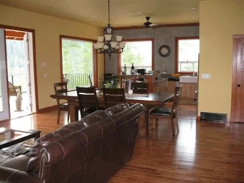 Owlhead Creek Bed and Breakfast