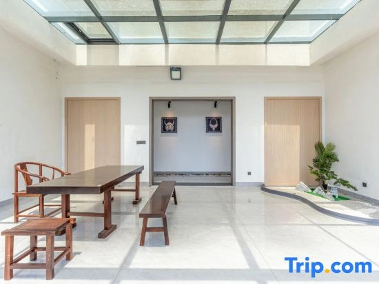 Xingyi Yunqi Xiaozhu Homestay （Wanfeng Forest Scenic Area ）